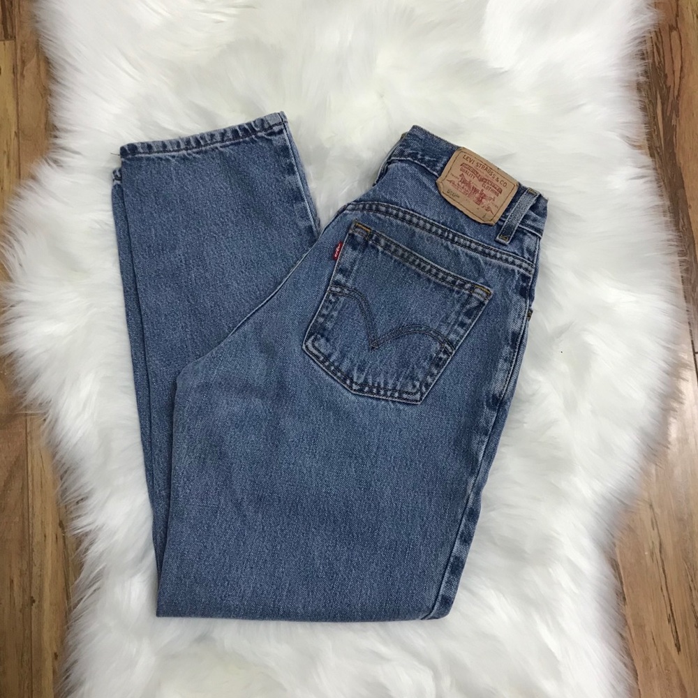 Levi’s 550 Vintage Mom Jeans